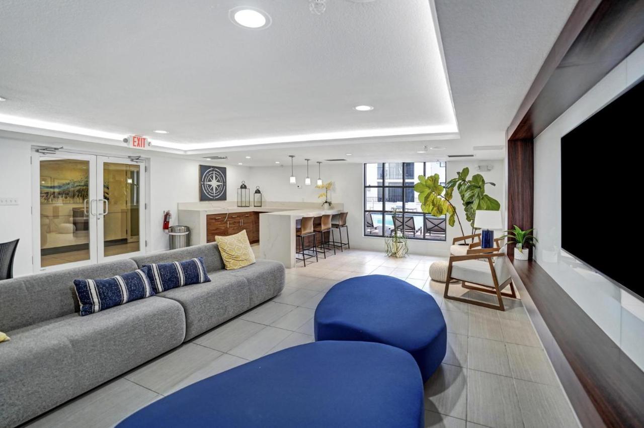 Dharma Home Suites Coral Gables At Gables Grand Plaza Miami Ngoại thất bức ảnh