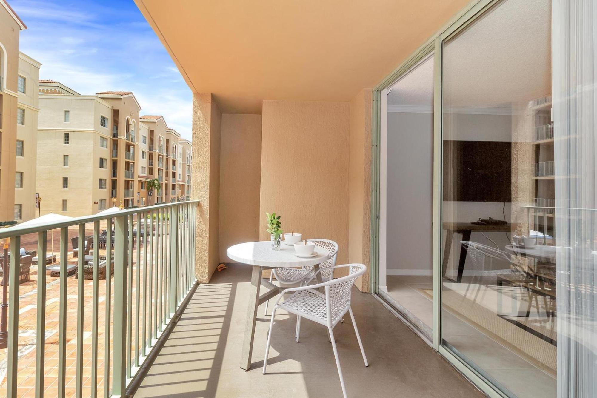Dharma Home Suites Coral Gables At Gables Grand Plaza Miami Phòng bức ảnh